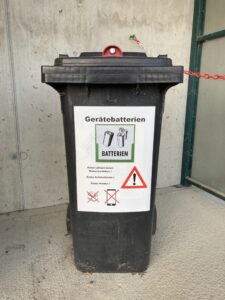 Gerätebatterietonne (120l)